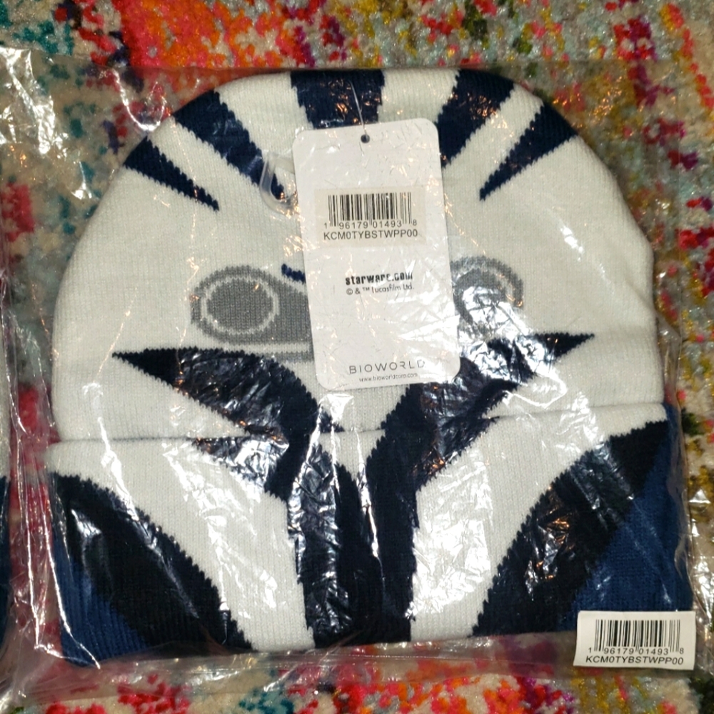 Bo Katan beanie